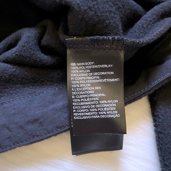 The North Face Women’s TKA Kataka 1/4 Zip Fleece Pullover - Picture 6 of 11